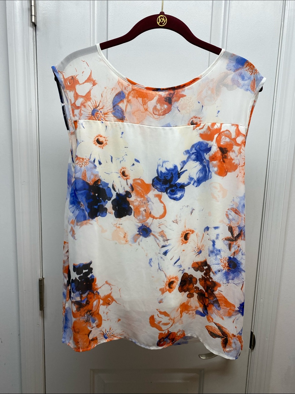 DKNYC White Floral Print Shell Top with Blue & Orange Accents